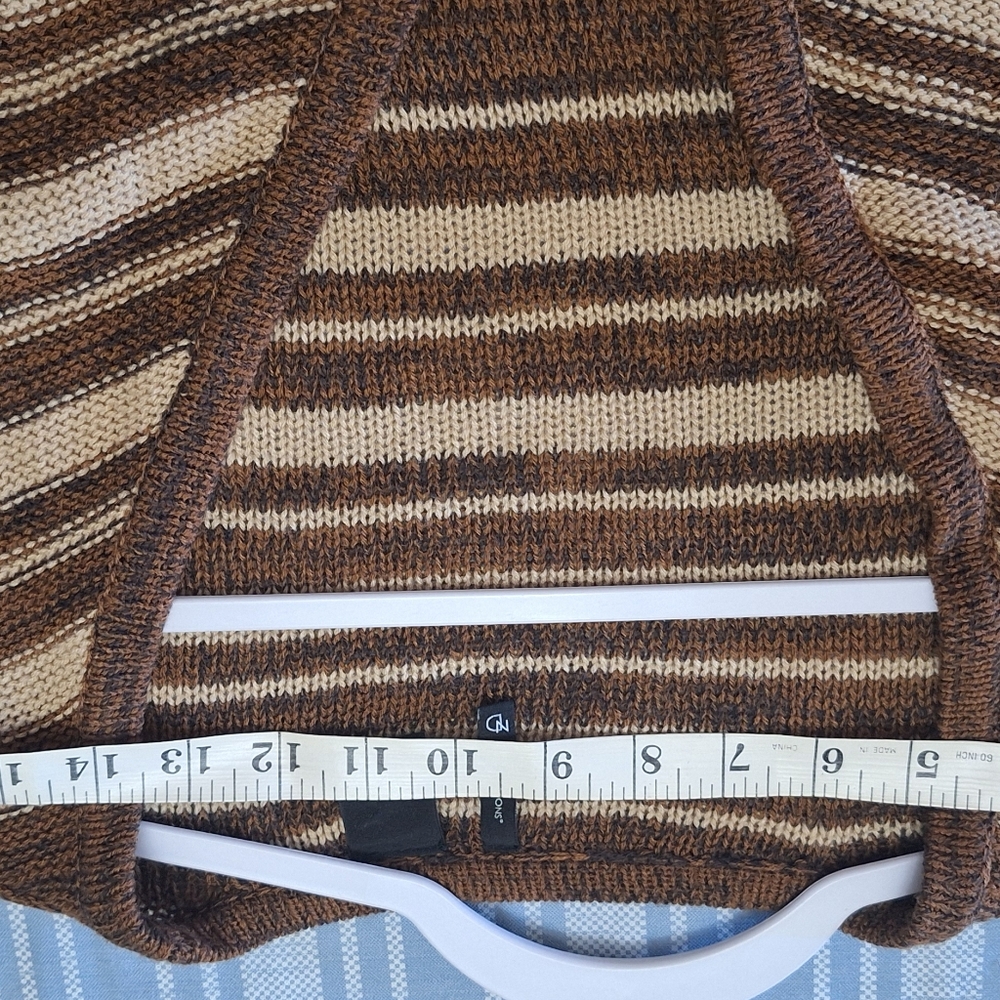 Cardigan - Picture 8 of 8